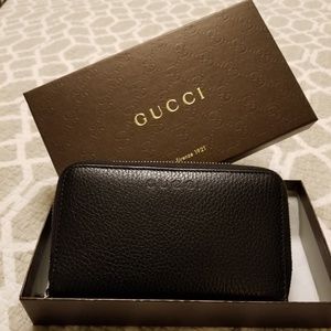 Leather Gucci wallet, black